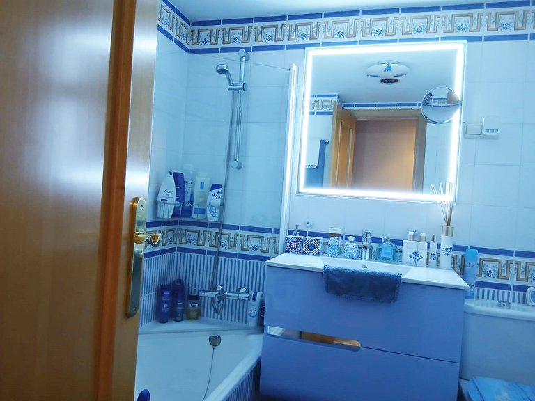 Apartment for Sale in Benalmadena, Malaga 17