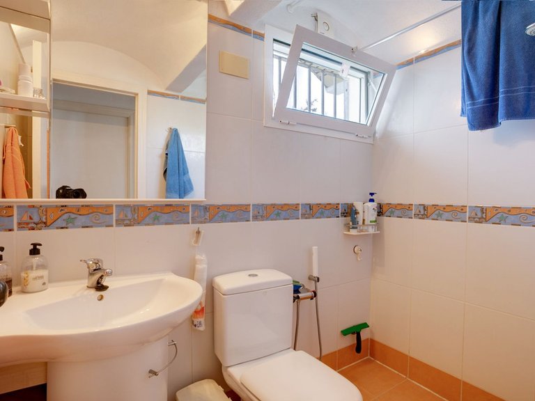 Apartment for Sale in Costa del Sol, Estepona, Malaga 13