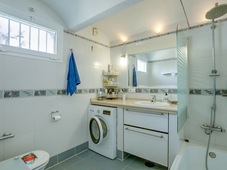 Apartment for Sale in Costa del Sol, Estepona, Malaga 14