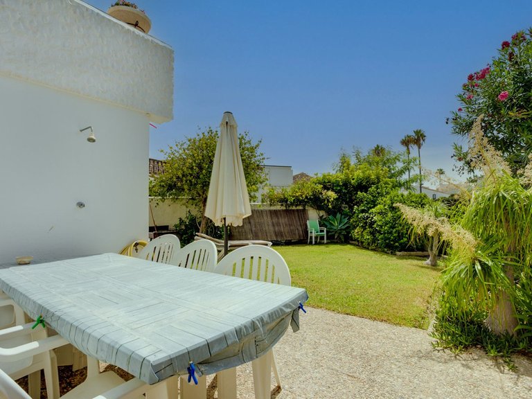 Apartment for Sale in Costa del Sol, Estepona, Malaga 18