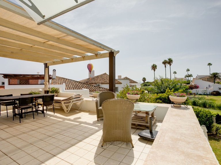 Apartment for Sale in Costa del Sol, Estepona, Malaga 4