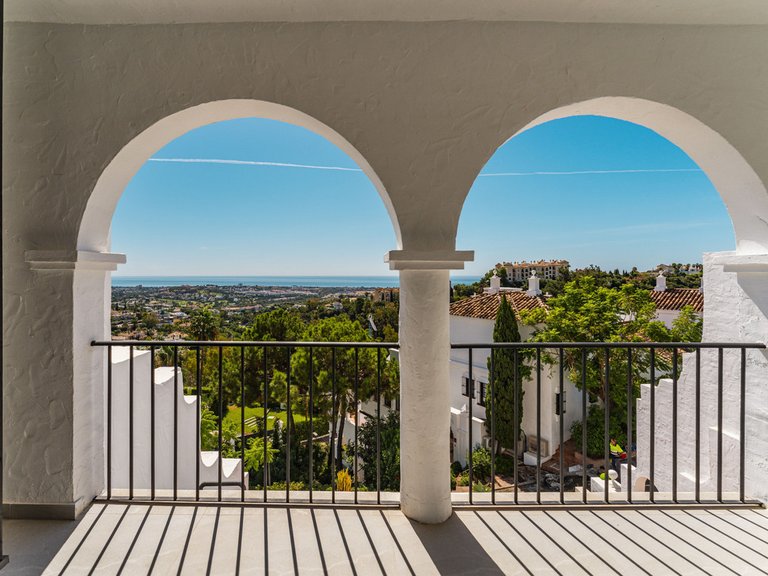 Apartment for Sale in Benahavís, Malaga 13