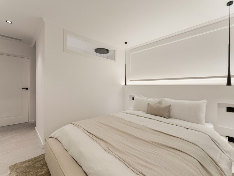 Apartment for Sale in Benahavís, Malaga 24