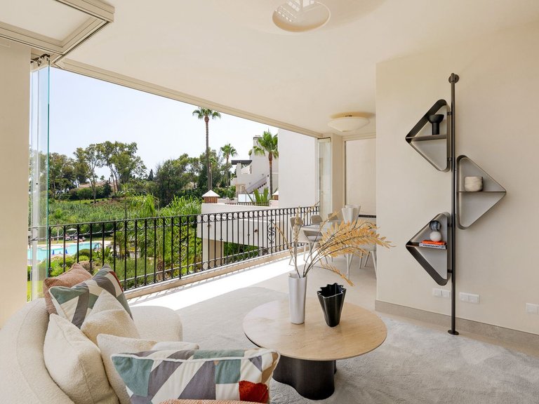Apartment for  in Estepona, Malaga 7