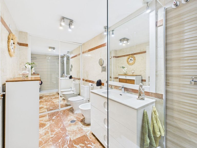 Apartment for  in Estepona, Malaga 12