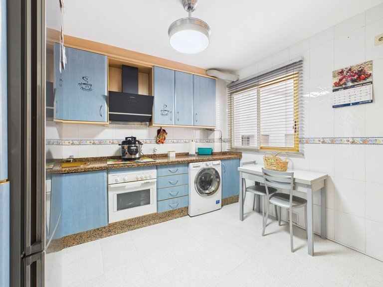 Apartment for  in Estepona, Malaga 5