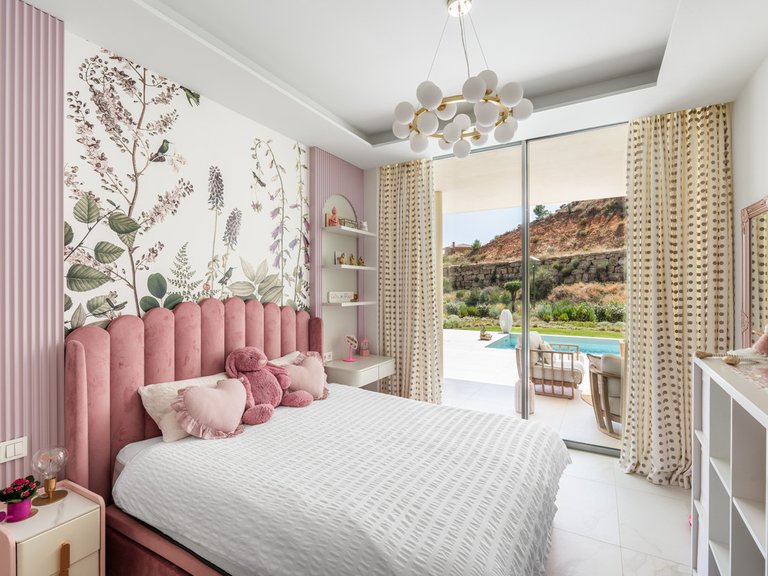 Apartment for Sale in Costa del Sol Benalmadena, Malaga 35