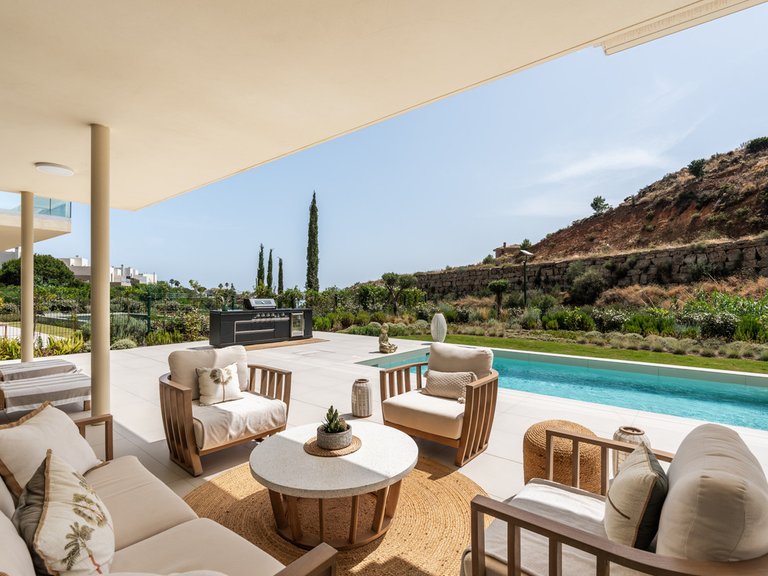 Apartment for Sale in Costa del Sol Benalmadena, Malaga 7