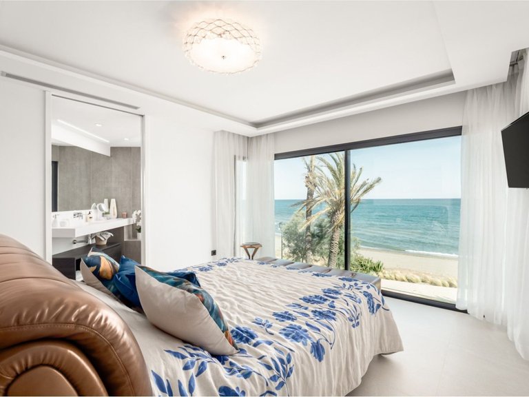 Villa for  in Estepona, Malaga 13