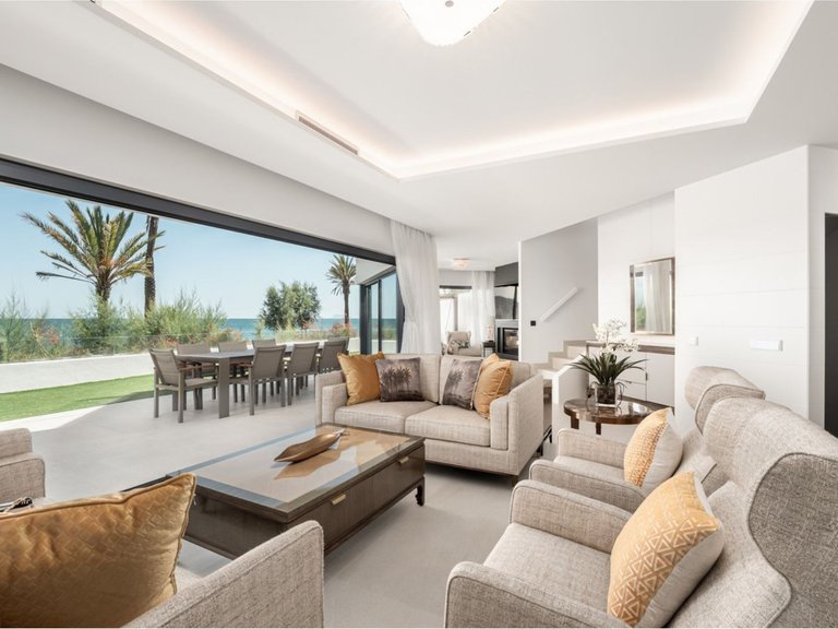 Villa for  in Estepona, Malaga 3
