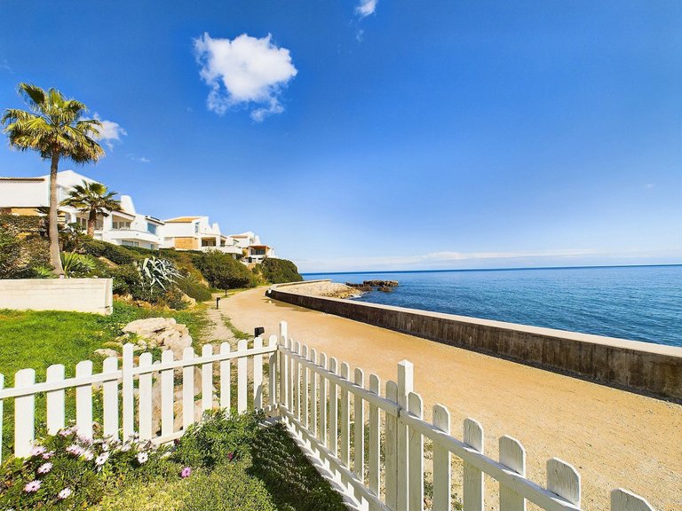 Apartment for Sale in Estepona, Malaga 42