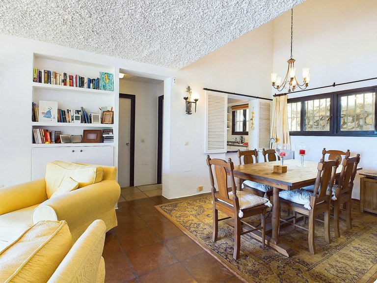 Apartment for Sale in Estepona, Malaga 5