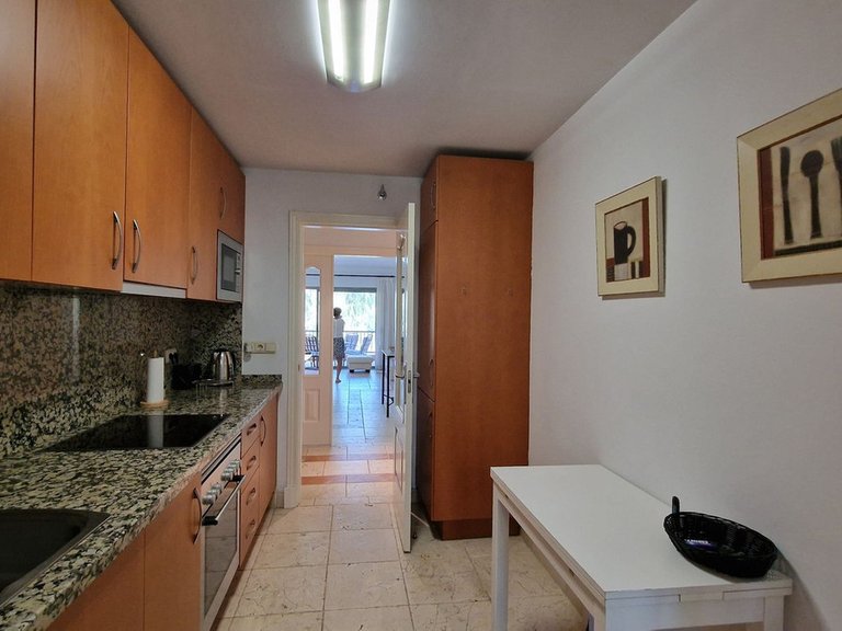 Apartment for Rent in Estepona, Malaga 12
