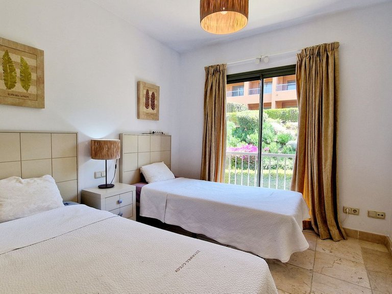 Apartment for Rent in Estepona, Malaga 13