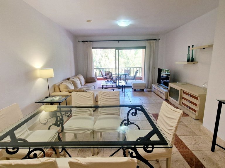 Apartment for Rent in Estepona, Malaga 3