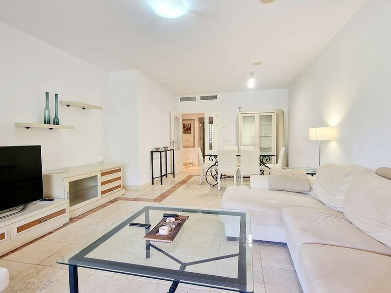 Apartment for Rent in Estepona, Malaga 6