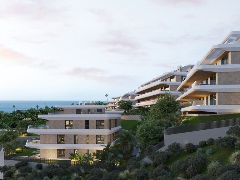 Apartment for Sale in New Golden Mile, Malaga 4