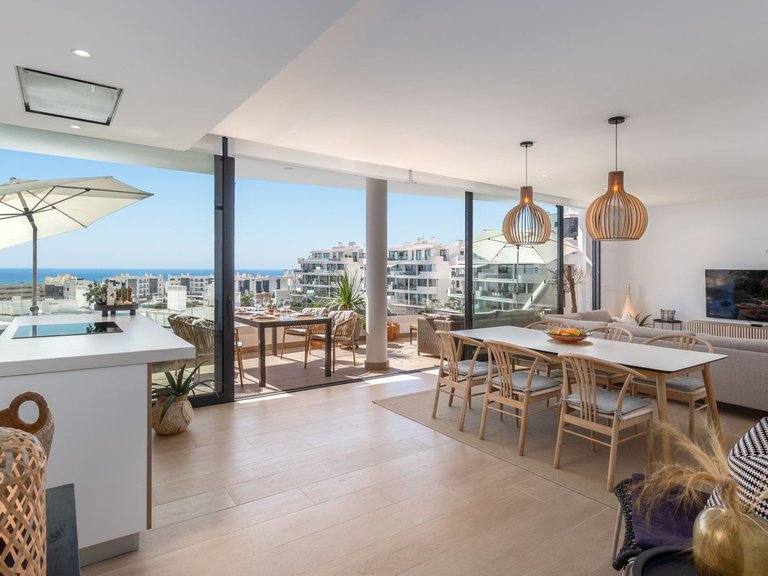 Apartment for Sale in Fuengirola, Malaga 1