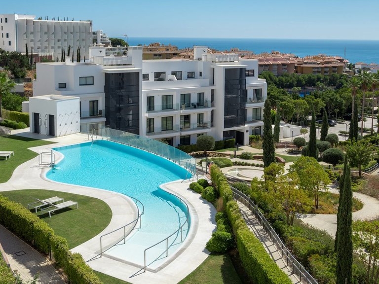 Apartment for Sale in Fuengirola, Malaga 3