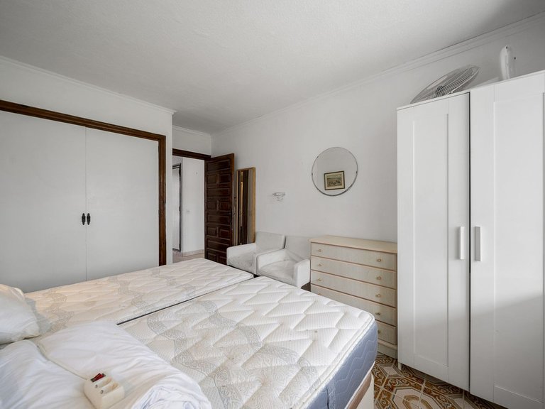 Apartment for Sale in Costa del Sol, Benalmadena Costa, Malaga 8