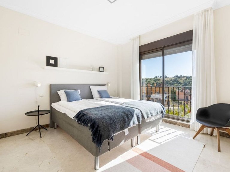 Town House for Sale in Costa del Sol Estepona, Malaga 17