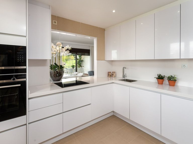 Town House for Sale in Costa del Sol Estepona, Malaga 5