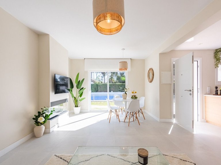 Apartment for Sale in Costa del Sol, San Pedro De Alcántara, Malaga 1