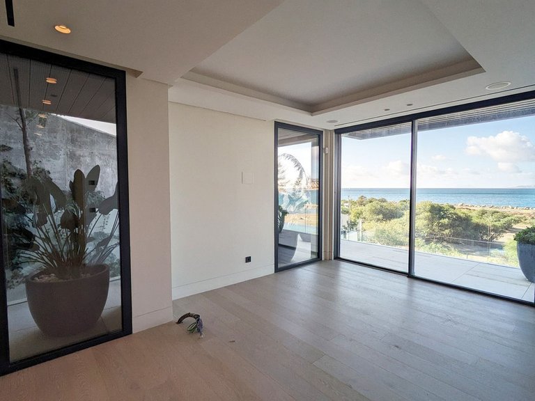 Apartment for Sale in Estepona, Malaga 11