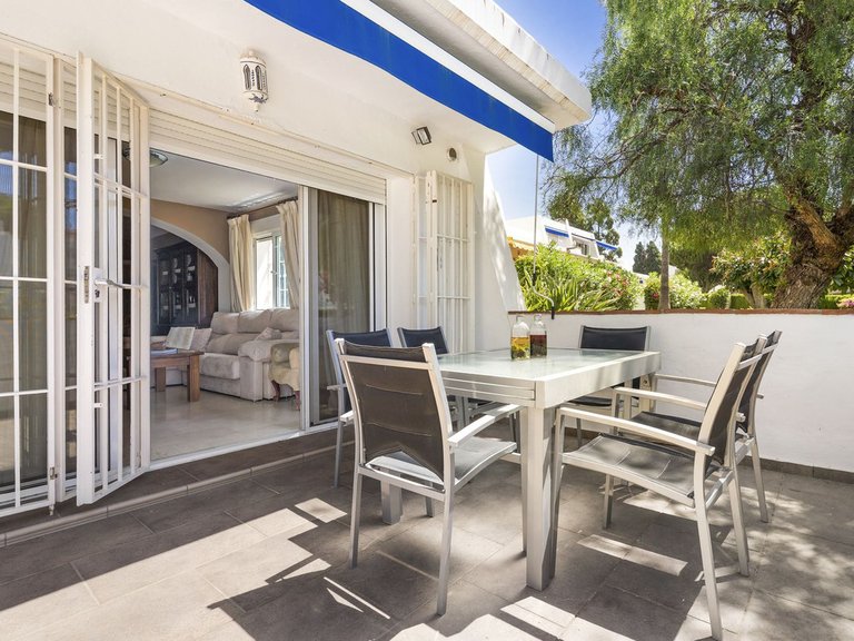 Apartment for Sale in Nueva Andalucía, Malaga 20