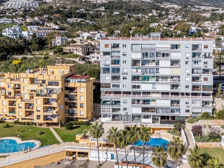 Apartment for Sale in Benalmadena Costa, Malaga 13
