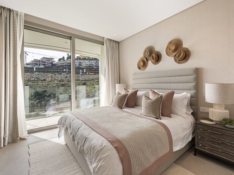 Apartment for Sale in Benahavís, Malaga 11