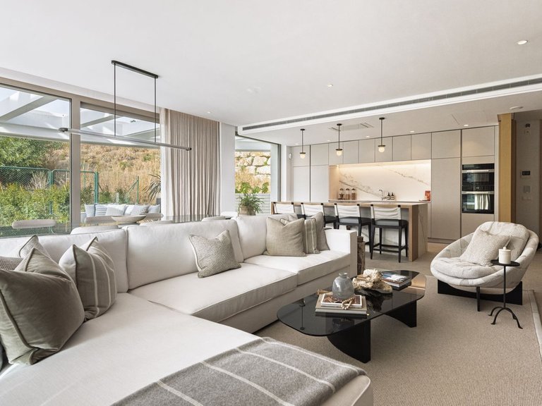 Apartment for Sale in Benahavís, Malaga 9