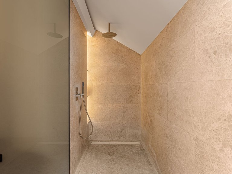 Penthouse for Sale in Marbella, Malaga 16