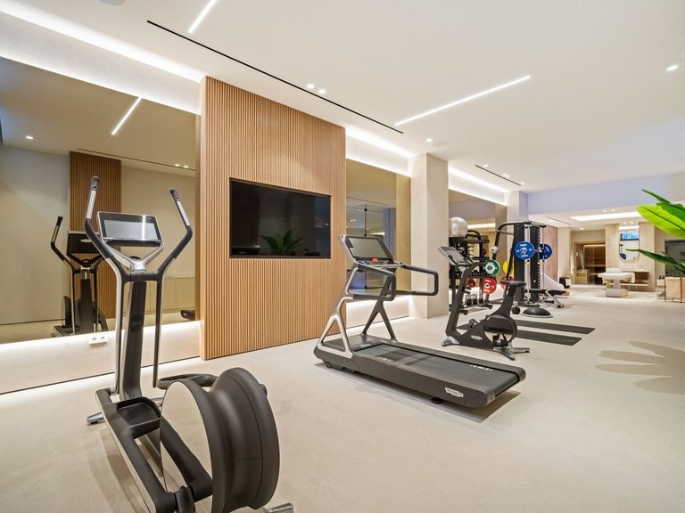 Villa for Sale in Benahavís, Malaga 31