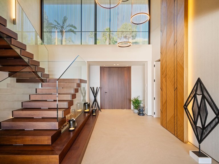 Villa for Sale in Benahavís, Malaga 5