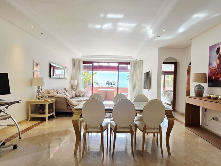 Apartment for Sale in Estepona, Malaga 8