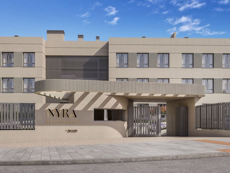 Apartment for Sale in El Paraiso, Malaga 7