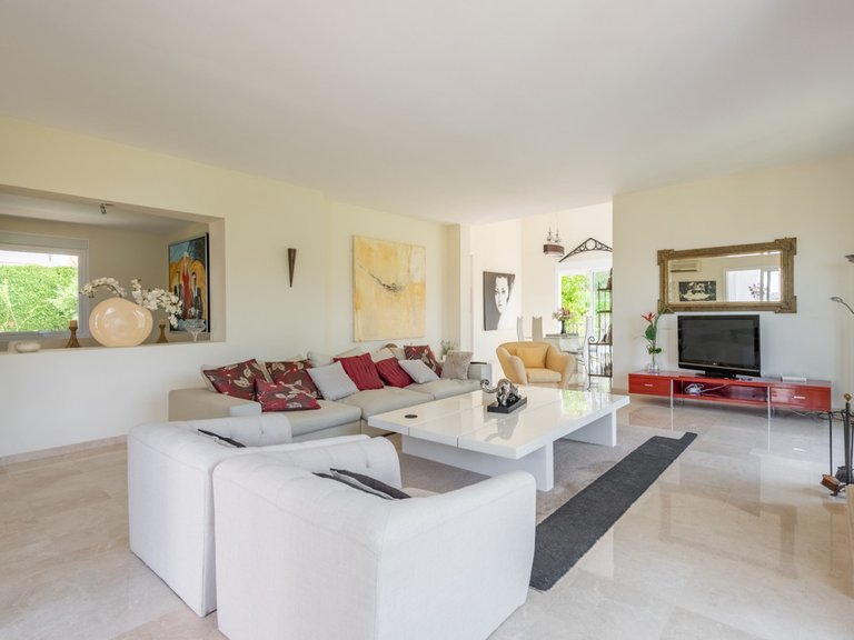 Villa for Sale in La Cala Golf, Malaga 6