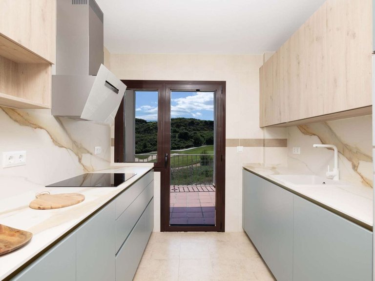 Town House for Sale in Estepona, Malaga 7