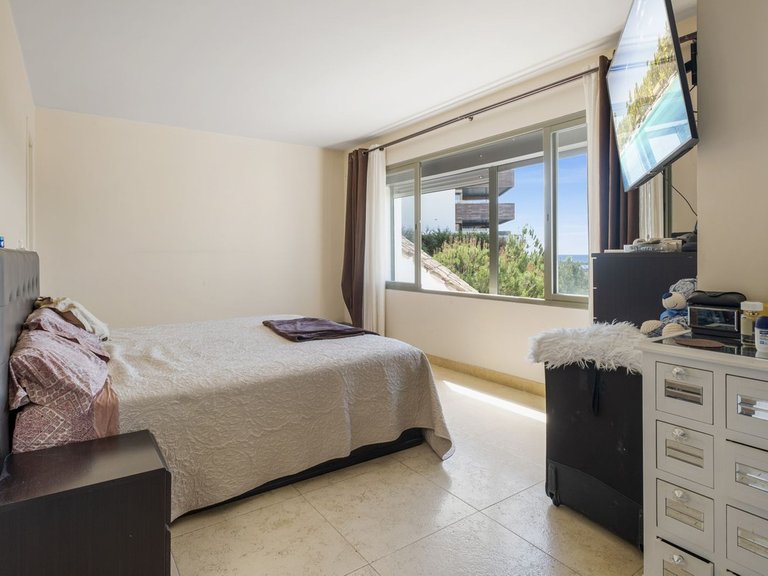 Apartment for Sale in Los Flamingos, Malaga 8