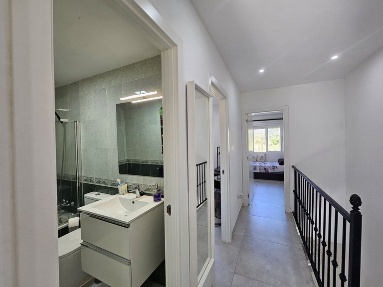 Villa for Sale in Estepona, Malaga 8