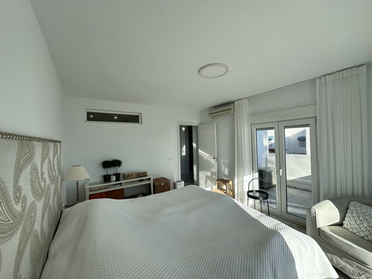 Town House for Sale in La Duquesa, Malaga 20