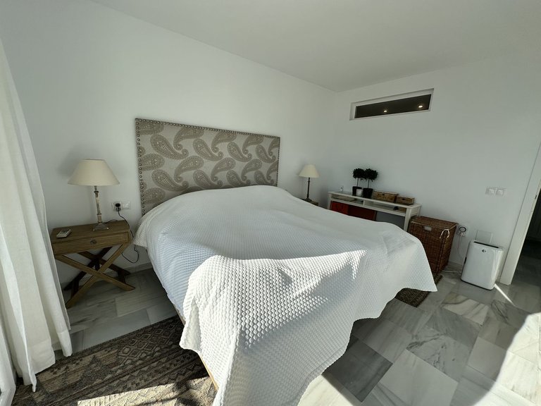 Town House for Sale in La Duquesa, Malaga 21