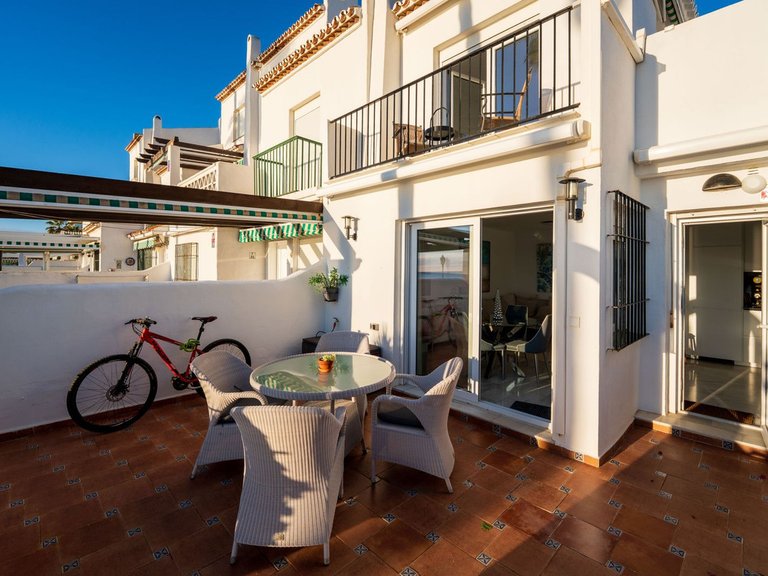 Town House for Sale in La Duquesa, Malaga 38