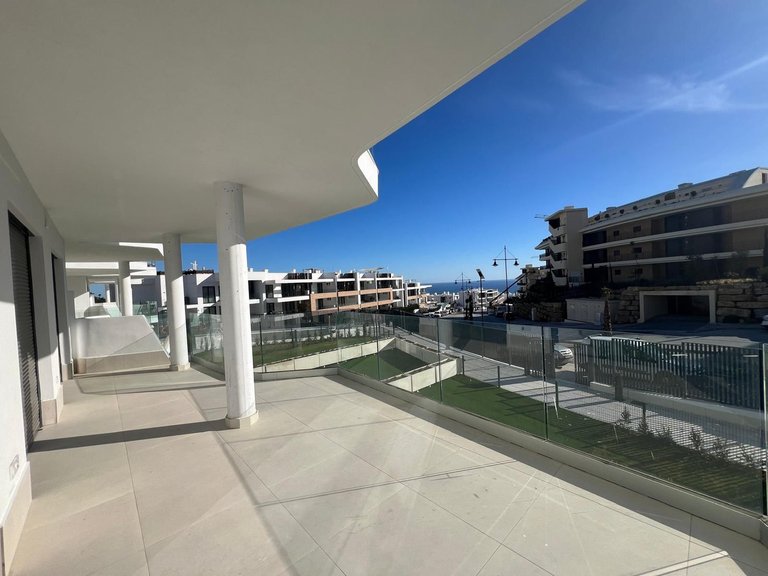 Apartment for Sale in Fuengirola, Malaga 1