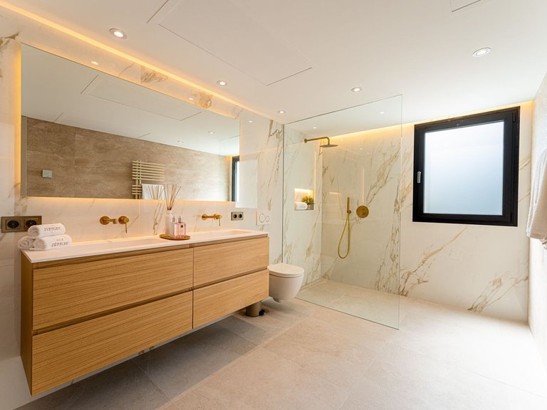 Villa for Sale in Marbella, Malaga 20