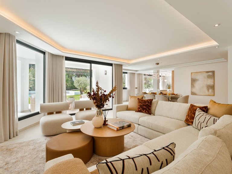 Villa for Sale in Marbella, Malaga 5