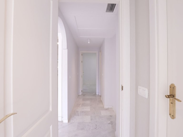 Apartment for Sale in Reserva De Marbella, Malaga 11