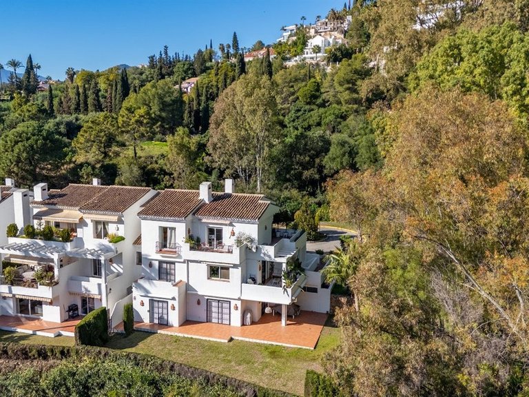 Apartment for Sale in La Quinta, Malaga 31