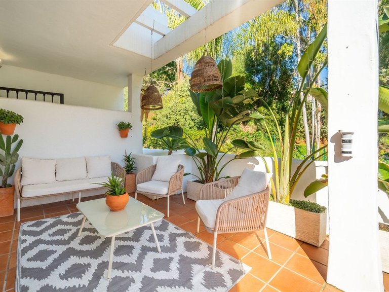 Apartment for Sale in La Quinta, Malaga 7